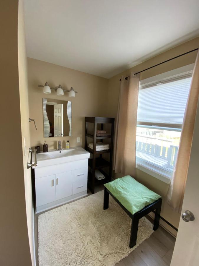 Villa Rocky Harbour Oceanfront Extérieur photo